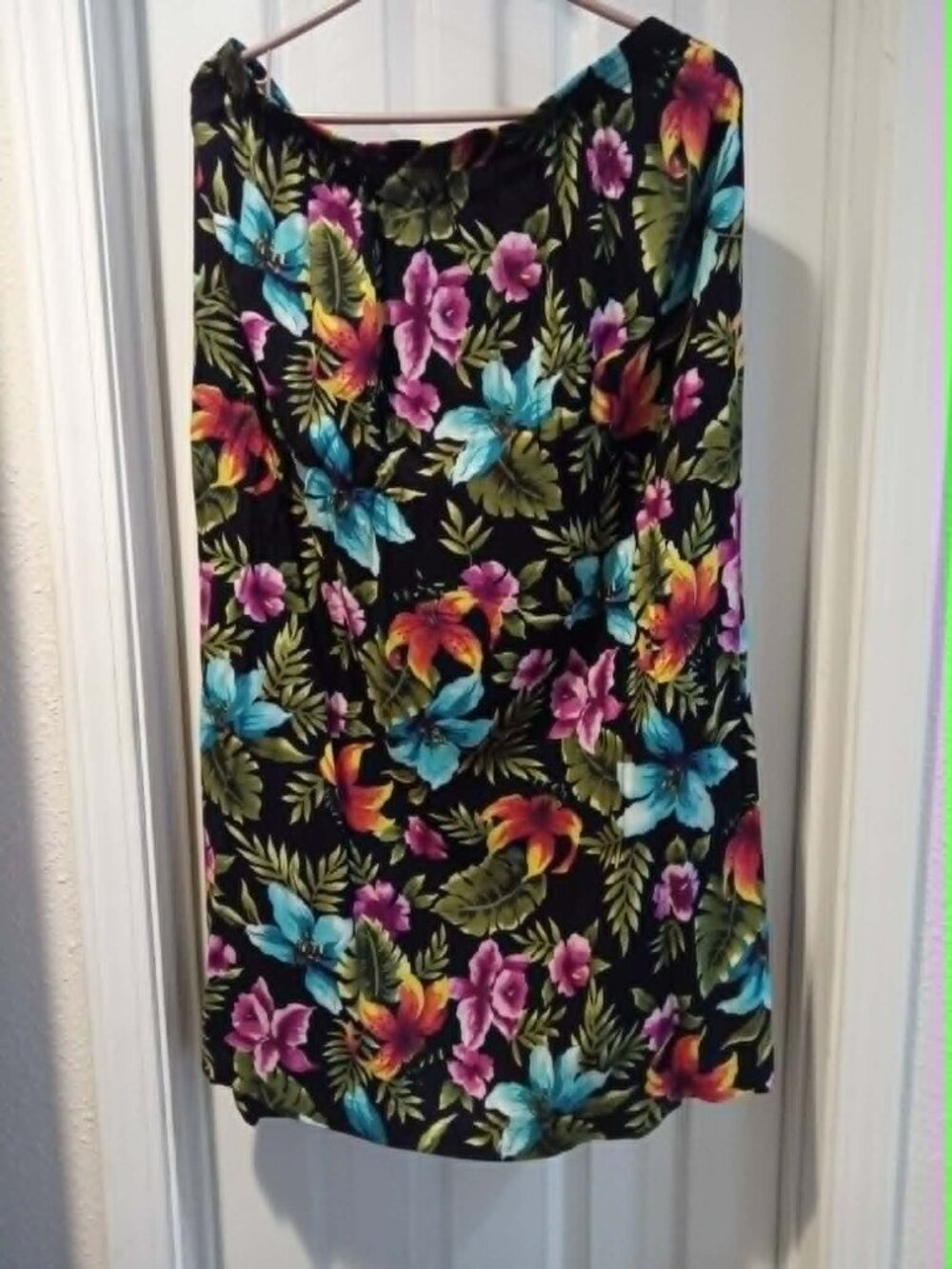 Roaman's elastic waist 32" Misses size 8 floral size 8